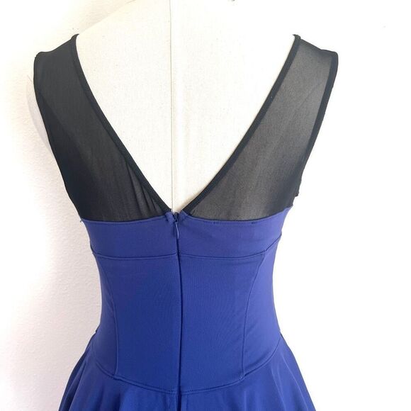 Bebe Blue Stretchy Bodycon Dress with Peplum and Mesh Size Medium - Picture 10 of 13